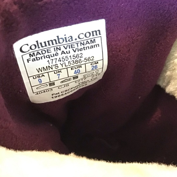 COLUMBIA, Women’s Quilted Lace Up Boots in Burgundy with Fur Trim Size 9 - Picture 10 of 11